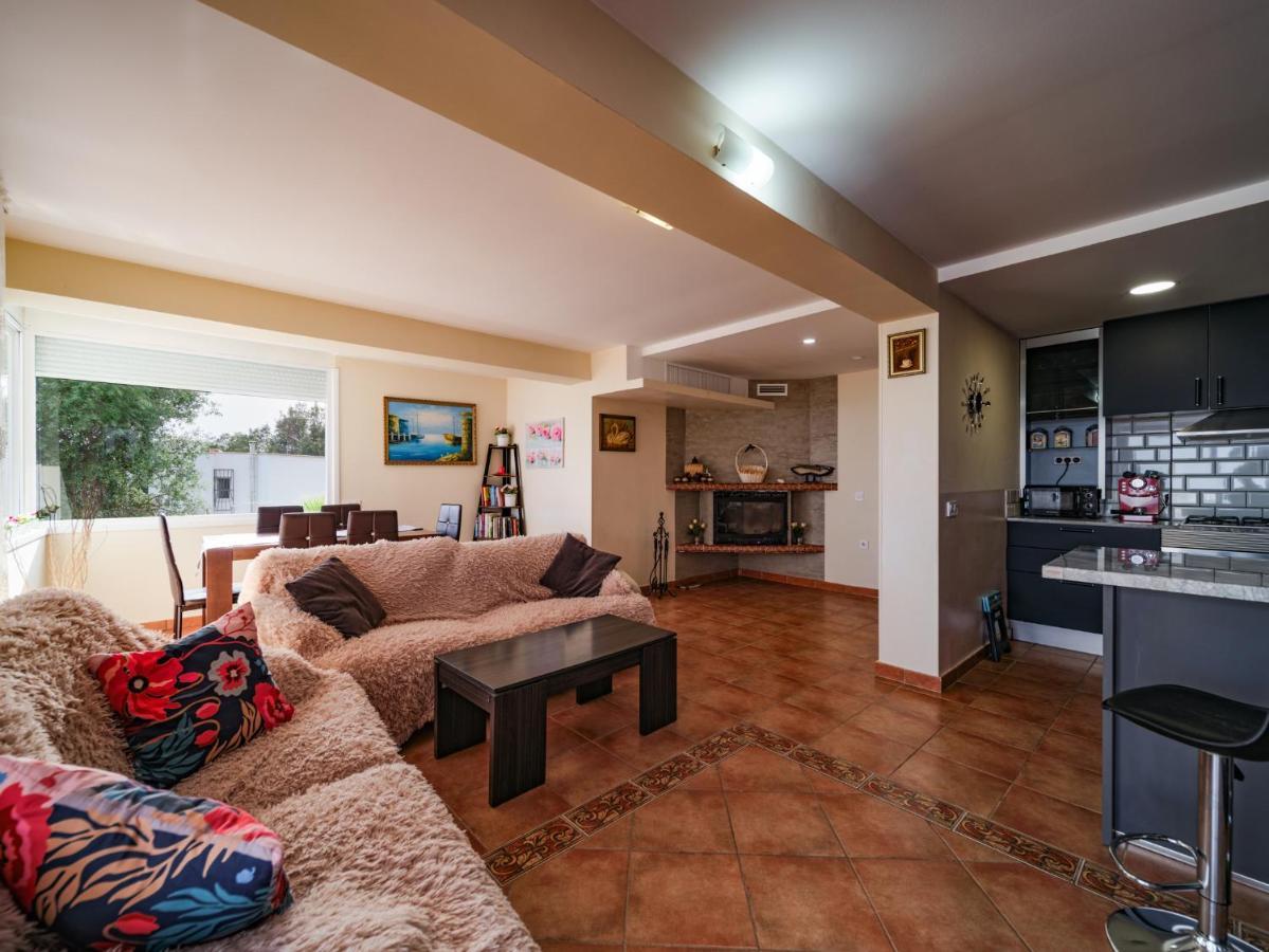 Villa Elena بينيذا ذي مار المظهر الخارجي الصورة